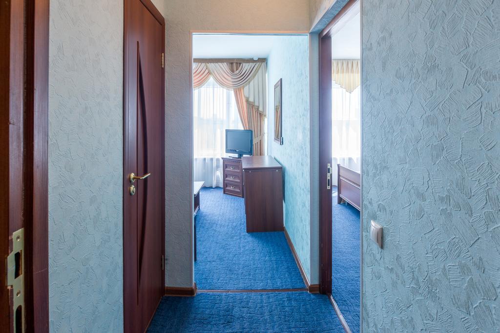 Tatarstan Hotel Kazán Szoba fotó